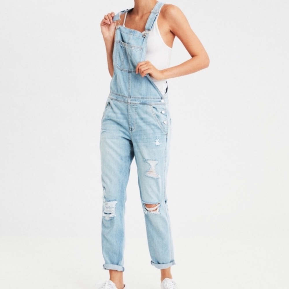 AE Tomgirl Distressed Skinny Overalls - Picture 1 of 9